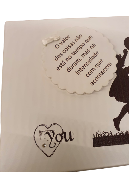 Caixa Madeira M "O valor das Coisas..."